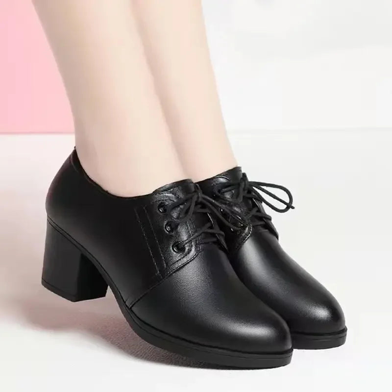 Dona Bela jump leather shoe