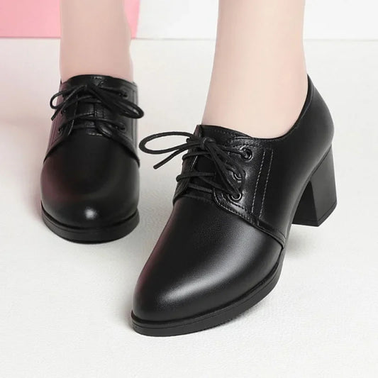 Dona Bela jump leather shoe